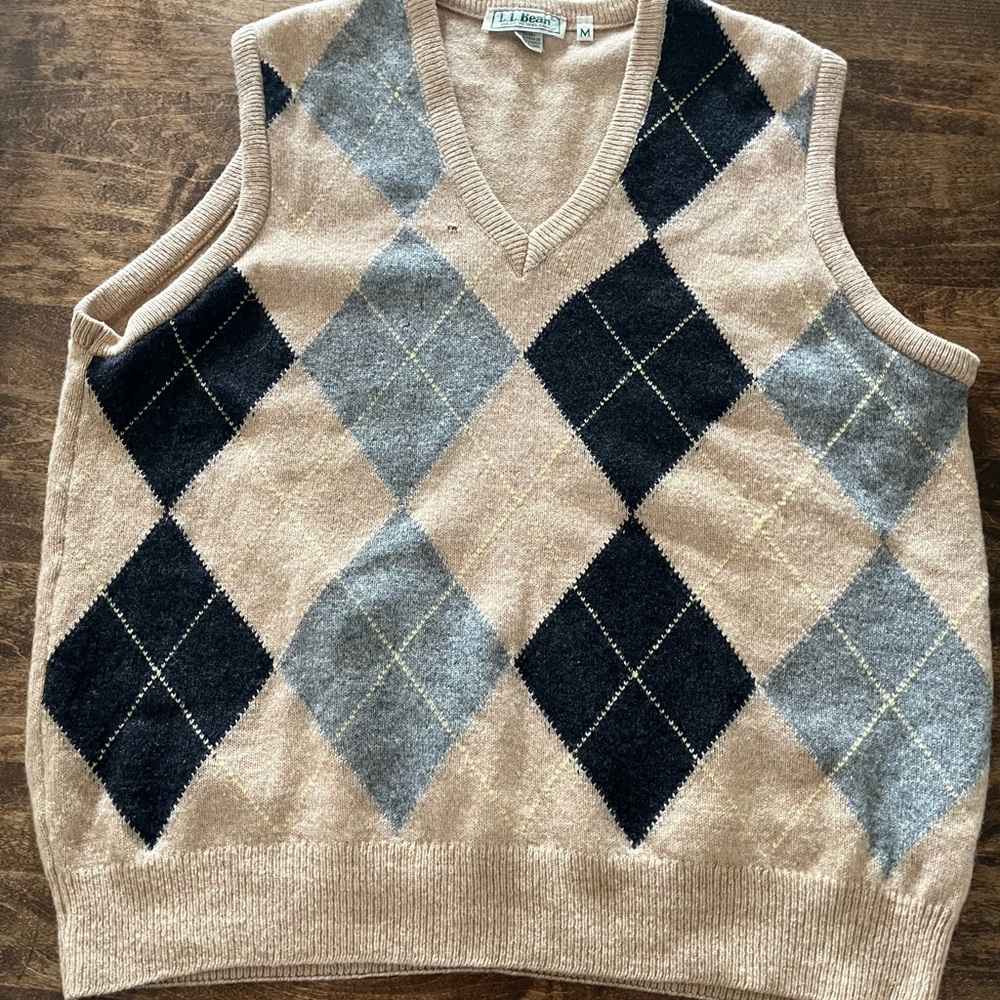 L.L. Bean Men's vintage lambswool Argyle sweater vest